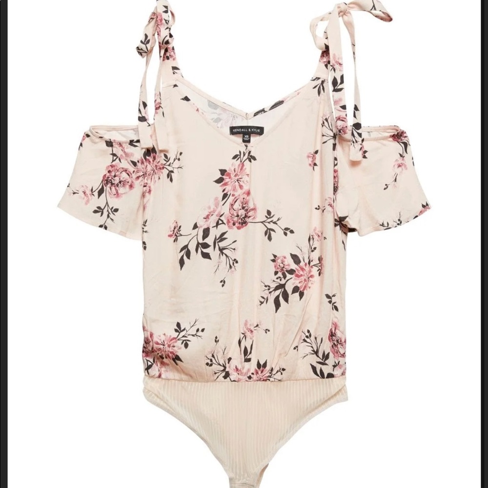 Super cute Pacsun summer body suit
